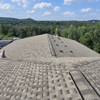 Northern Lights Metal Roofing Eau Claire - New roof for this business in Altoona, WI. - Roofing Near Me - Eau Claire, Wisconsin Northern Lights Metal Roofing Eau Claire - New roof for this business in Altoona, WI. - Roofing Near Me - Eau Claire, Wisconsin