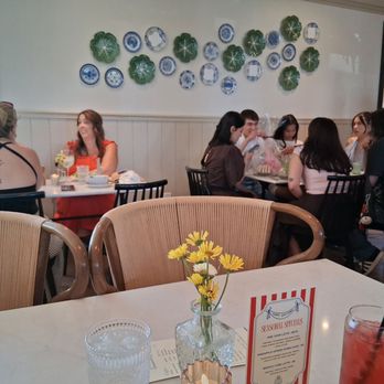 Lydia’s Kitchen & Market - Inside - Breakfast & Brunch Near Me - Phoenix, Arizona