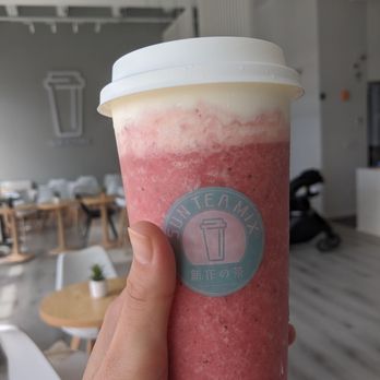 Sun Tea Mix - Blueberey and strawberry smoothie with cheese foam - Bubble Tea Near Me - Honolulu, Hawaii Sun Tea Mix - Blueberey and strawberry smoothie with cheese foam - Bubble Tea Near Me - Honolulu, Hawaii