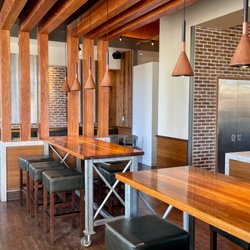 TAP Thai Cuisine - Interior decor