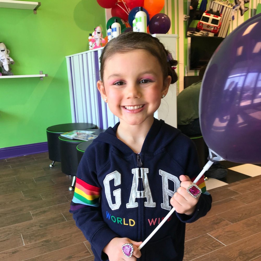 SHARKEY’S CUTS FOR KIDS - WESTMINSTER - Request an Appointment - 10