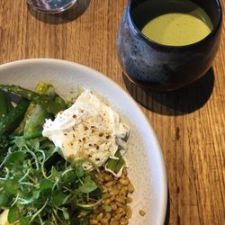 Dingles Cafe & Bar - Green bowl and green tea soy latte. Yum!