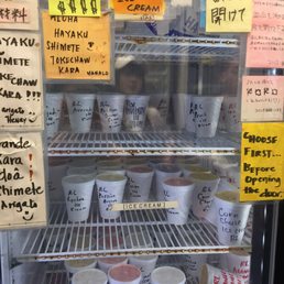 Ice cream and sorbet $6