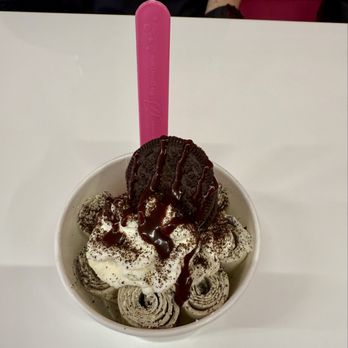 Pink Sugar Creamery - Mint to be - Desserts Near Me - Santa Rosa, California Pink Sugar Creamery - Mint to be - Desserts Near Me - Santa Rosa, California