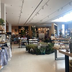 Garden Gate Shop - Missouri Botanical Garden - Beautiful interior!