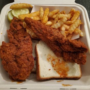Dave's Hot Chicken - 2 tenders meal - Chicken Shop Near Me - Carle Place, New York Dave's Hot Chicken - 2 tenders meal - Chicken Shop Near Me - Carle Place, New York