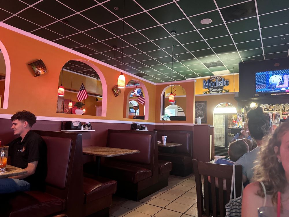 Las Palmeras Mexican Restaurant