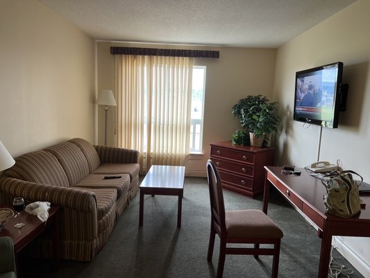 Capital Suites by null