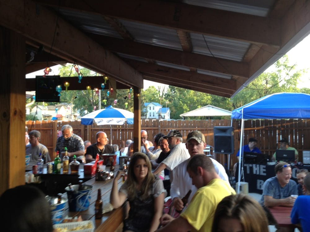 MOOSE LODGE Updated August 2024 235 W National Dr, Newark, Ohio