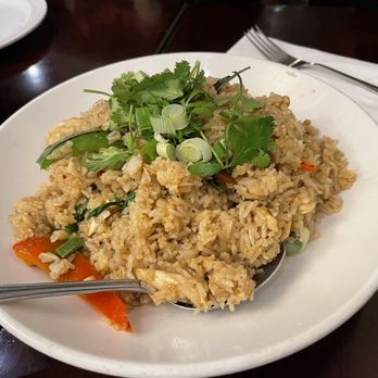 Daisy Mint - Thai Spicy Fried Rice chicken - not the least bit spicy - not good - Thai Near Me - Pasadena, California