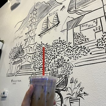 Unphogettable - Unphogettable Taro Iced Latte - Vietnamese Near Me - North Bend, Washington Unphogettable - Unphogettable Taro Iced Latte - Vietnamese Near Me - North Bend, Washington