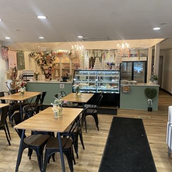 350 Degrees Bakery - Bakeries Near Me - Mahtomedi, Minnesota