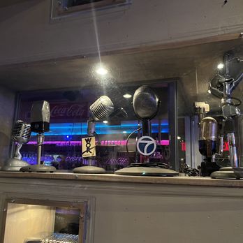 Radio Star Karaoke - Karaoke Near Me - New York, New York Radio Star Karaoke - Karaoke Near Me - New York, New York