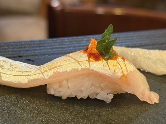 Sushi Ye by null