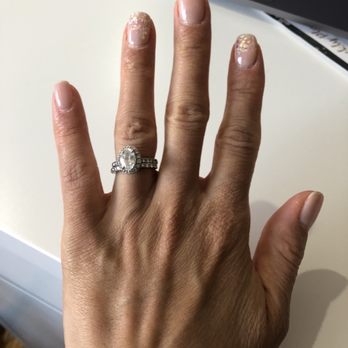 OMG Spa - Day 5 Nails - Massage Near Me - Chicago, Illinois