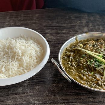 Pakwan Indian restaurant and bar - Rice and Saag with chicken - Indian Near Me - Colorado Springs, Colorado Pakwan Indian restaurant and bar - Rice and Saag with chicken - Indian Near Me - Colorado Springs, Colorado