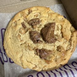 Insomnia Cookies - Chocolate Peanut Butter Cup Deluxe