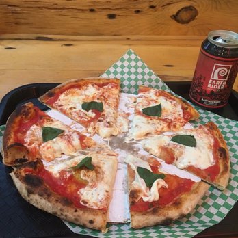 Vitta Pizza Canal Park - Margherita Pizza - Pizza Near Me - Duluth, Minnesota Vitta Pizza Canal Park - Margherita Pizza - Pizza Near Me - Duluth, Minnesota