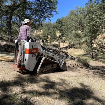 Combs Fencing - Fences & Gates Near Me - Tehachapi, California