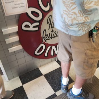 Rockport Diner - A bit of a wait to sit. - Diners Near Me - Rockport, Maine Rockport Diner - A bit of a wait to sit. - Diners Near Me - Rockport, Maine