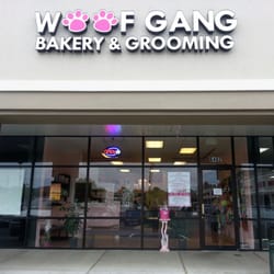 Woof Gang Bakery & Grooming Alexandria