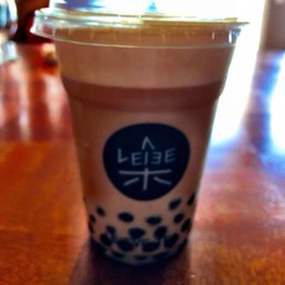 Classic Milk Tea with Cheese Foam / Zhi Shi Nai Cha