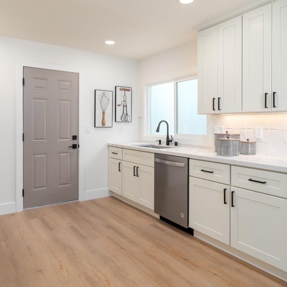 Pacific Home Decor - Waterfall counter - Flooring Near Me - Hayward, California