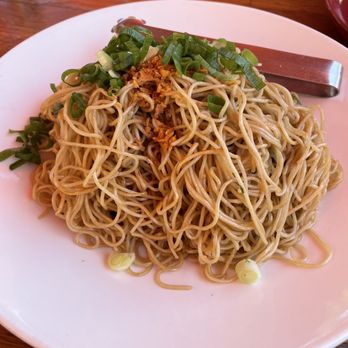 Star Noodle - Garlic noodles. 10/10 so delicious! - Asian Fusion Near Me - Lahaina, Hawaii Star Noodle - Garlic noodles. 10/10 so delicious! - Asian Fusion Near Me - Lahaina, Hawaii