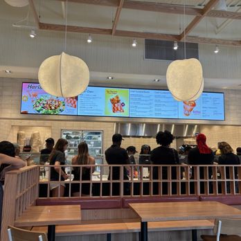 CAVA - Mediterranean Near Me - Plantation, Florida