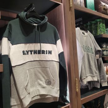 Harry Potter Shop - Toy Stores Near Me - Chicago, Illinois