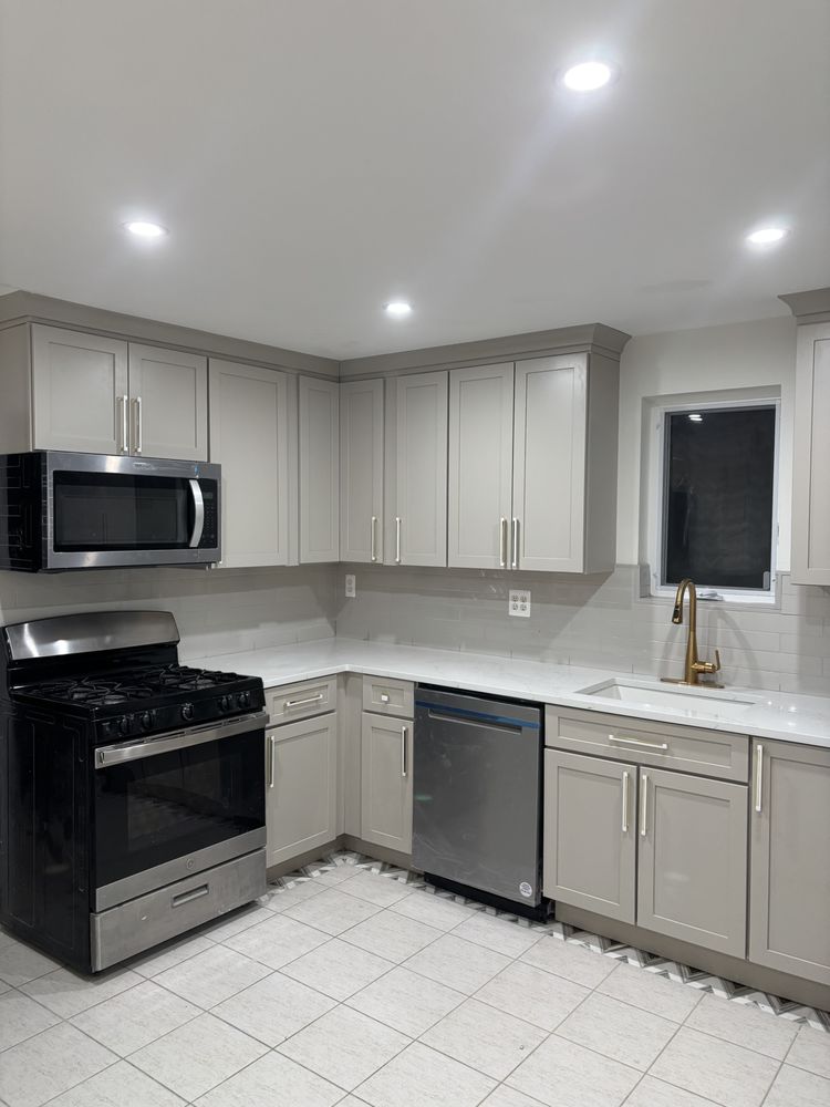 Slide of Massachusetts General Contractor