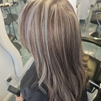 M Colors Beauty Salon - Hair color and highlights - Hair Salons Near Me - Long Beach, California M Colors Beauty Salon - Hair color and highlights - Hair Salons Near Me - Long Beach, California