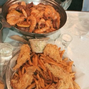 Cap't Loui - 2 lbs of head on shrimp (top) // Chicken Tenders Basket - Seafood Near Me - Cupertino, California Cap't Loui - 2 lbs of head on shrimp (top) // Chicken Tenders Basket - Seafood Near Me - Cupertino, California
