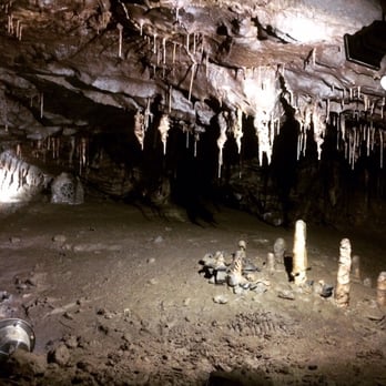 Crag Cave - Public Services & Government Near Me - Castleisland, Kentucky