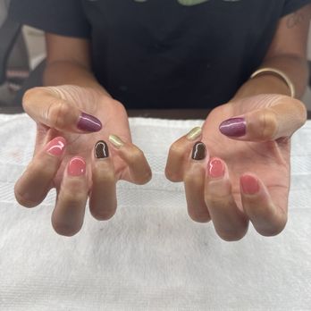 CiCi Nails - Nails :) - Nail Technicians Near Me - Urban Honolulu, Hawaii