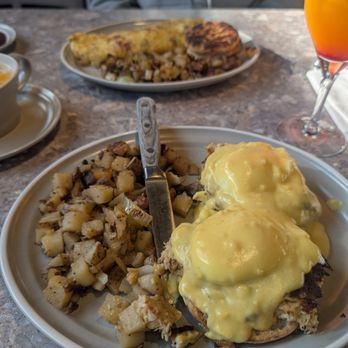 Urban Kitchen - Diners Near Me - Wilmington, Delaware