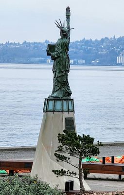 Alki Beach by null