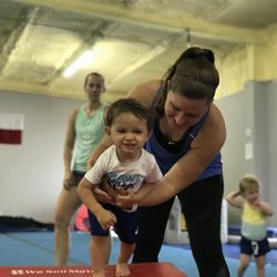 Lone Star Gymnastics Academy