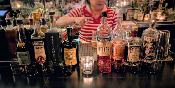 Bar 821 by null