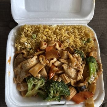 China Garden - 64. Hunan Chicken/湖南鸡 - Chinese Near Me - Fredericksburg, Virginia