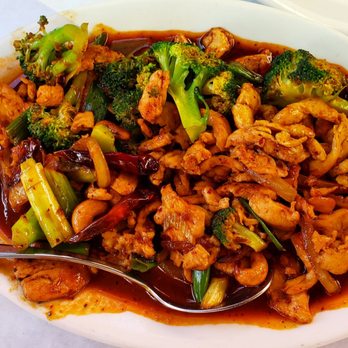 Saladang Garden - Chili & Cashew Chicken - Thai Near Me - Pasadena, California Saladang Garden - Chili & Cashew Chicken - Thai Near Me - Pasadena, California