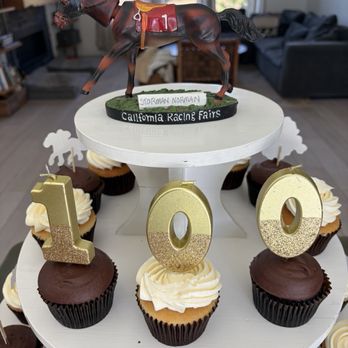 Mad Batter Cakery Co - Custom Cakes Near Me - Santa Rosa, California Mad Batter Cakery Co - Custom Cakes Near Me - Santa Rosa, California
