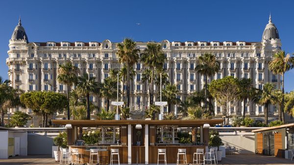 Riviera Restaurant by null