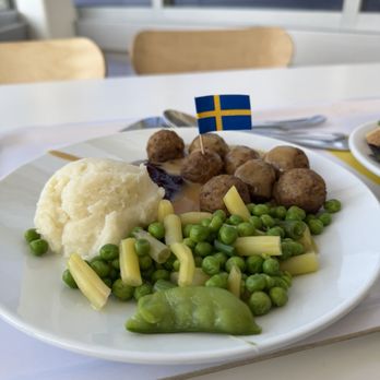 IKEA Restaurant - Swedish meatballs - Breakfast & Brunch Near Me - Emeryville, California IKEA Restaurant - Swedish meatballs - Breakfast & Brunch Near Me - Emeryville, California