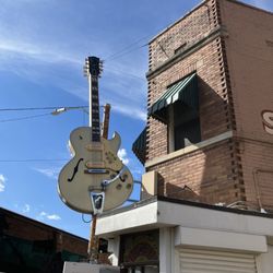 Shoot For The Moon Travels - Sun Studios Memphis