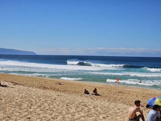 ʻEhukai Beach Park by null