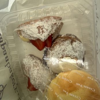 Cream Pan - Bakeries Near Me - Tustin, California