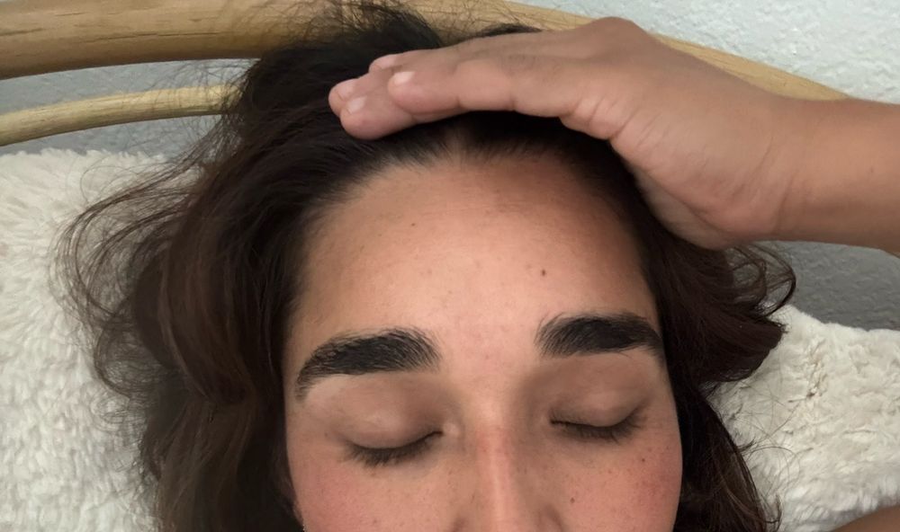 Juju Eyebrow Threading Logo