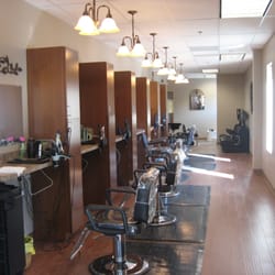 Simmons Cut & Tan