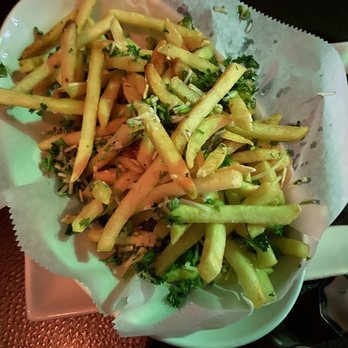 The Woolworth - Truffle fries - Cocktail Bars Near Me - Dallas, Texas
